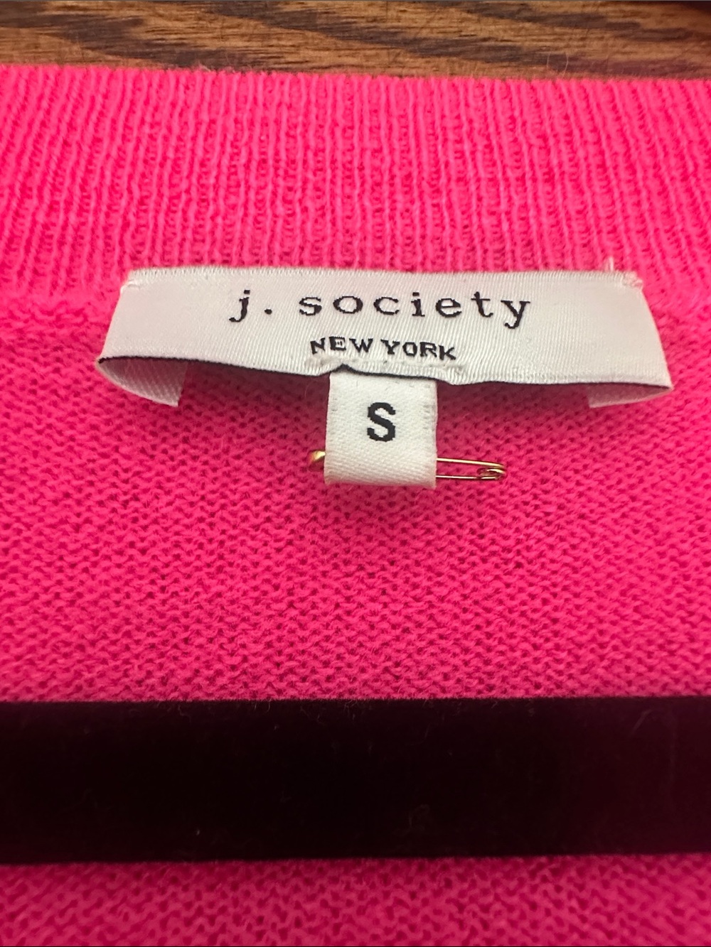 Women's Sz. S J Society - Saint Bernard - Hot Pink Layered V-Neck Sweater - Picture 4 of 7